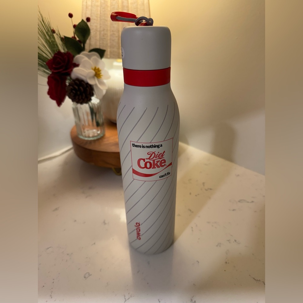 NWT - Owala 24oz Special Edition Stainless Steel FreeSip TWIST
